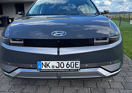 Hyundai IONIQ 5 77,4 kWh 239kW Allradantrieb Uniq