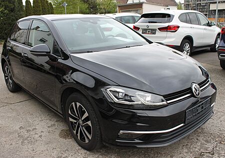 VW Golf Volkswagen VII Lim. IQ.DRIVE 1,5 TSI*KAMERA*PDC*SHZ*