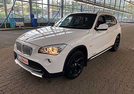 BMW X1 xDrive 23d Xenon Panorama Navi Kamera