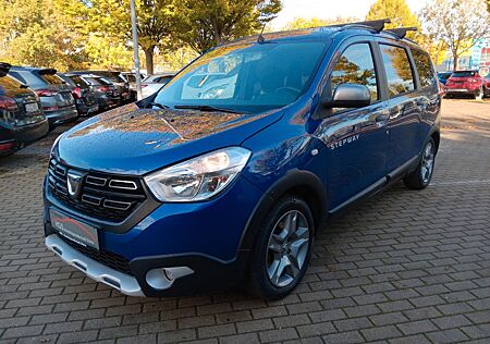 Dacia Lodgy Stepway 7-Sitze Klima AHZV Kamera