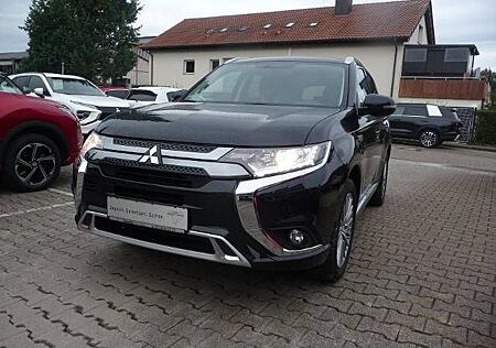 Mitsubishi Plug in Hybrid Outlander Outlander Plug-in Hybrid BASIS Spirit-Paket 2.4