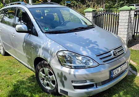 Toyota Avensis Verso 2.0 Executive Executive