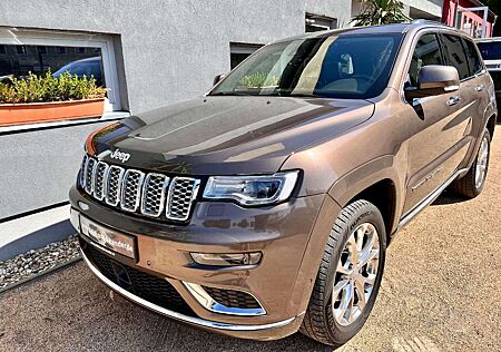 Jeep Grand Cherokee 3.0 CRD Summit*PANO*KAM*ABST*GARA