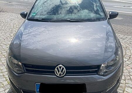 VW Polo Volkswagen 1.6 TDI 6R Style BMT Baujahr 2011
