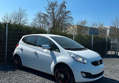 Kia Venga FIFA World Cup Edition KEYLESS-SITZHEIZUNG