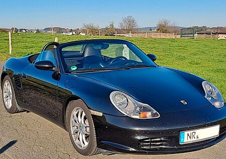 Porsche Boxster 2.7 - Xenon, Bremsen Reifen TÜV neu