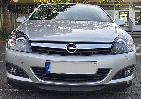 Opel Astra Coupé 1.8 16V - 92 KW Automatik