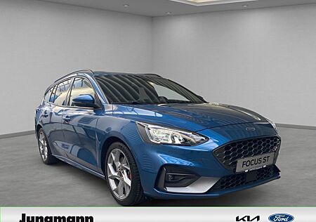 Ford Focus Turnier 2.3 EcoBoost S&S ST mit Styling-Pa