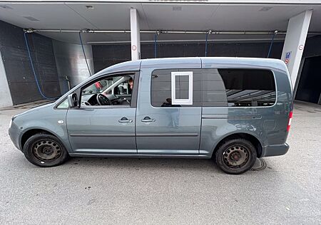 VW Caddy Volkswagen Maxi Life 7-Sitzer opt. mit Liegefläche