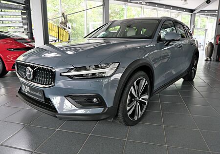 Volvo V60 CC V60 Cross Country Ultimate AWD H/K Panorama LED