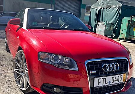 Audi A4 3.0 TDI (DPF) tiptr. quattro Cabriolet -