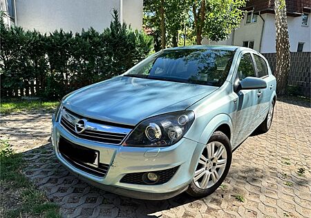 Opel Astra 1.6 *TOP Ausstattung mit nagelneuem TÜV*