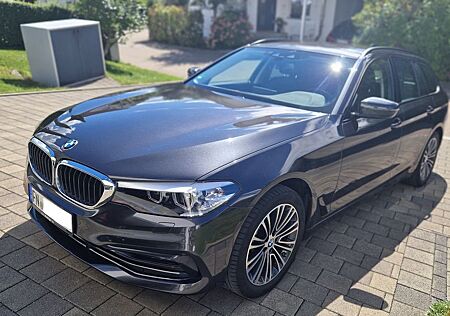 BMW 525d Touring Sport Line, LED, NAVI, SHZ, Kamera