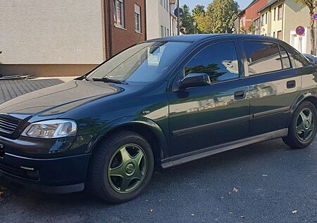 Opel Astra 1.6 16V