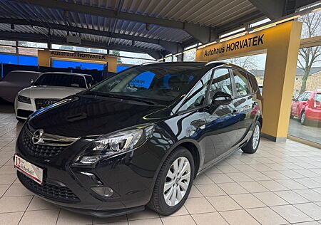 Opel Zafira C Tourer*Navi*Kamera*AHK*Xenon*Scheckheft