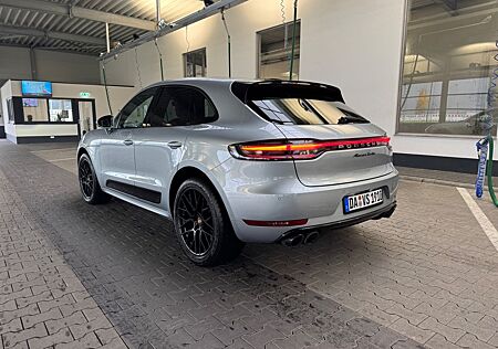 Porsche Macan Turbo, Pano, AHK, Standheizung, Approved