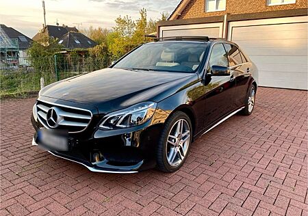 Mercedes-Benz E 250 AMG Paket, Pano, 8 Fachbereift (P-Zero)