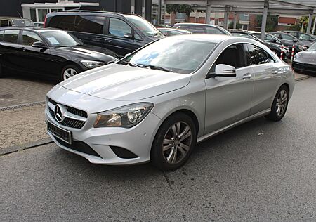 Mercedes-Benz CLA 200 CDI *NAVI*KLIMA*EURO 6*TEILLEDER*TOP!