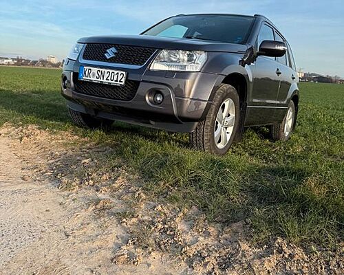 Suzuki Grand Vitara in einem top Zustand