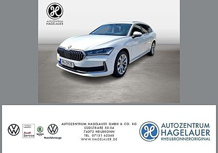 Skoda Superb gebraucht kaufen Skoda Superb Combi Selection 2.0TDI DSG AHK RFK Matrix