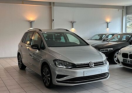 VW Golf Sportsvan Volkswagen