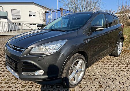 Ford Kuga 2,0 TDCi 4x4 132kW Titanium PowerShift ...