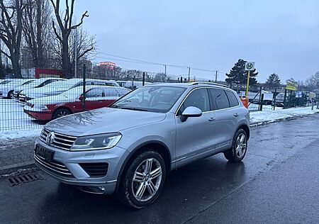 VW Touareg Volkswagen V6 TDI BMT/Start-St Executive Edition Te