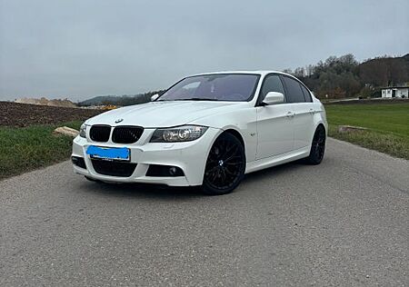 BMW 325i -