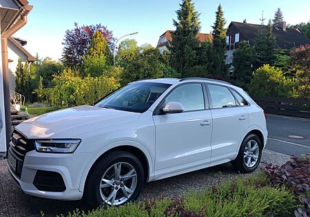 Audi Q3 1.4 TFSI cylinder on demand S tronic -