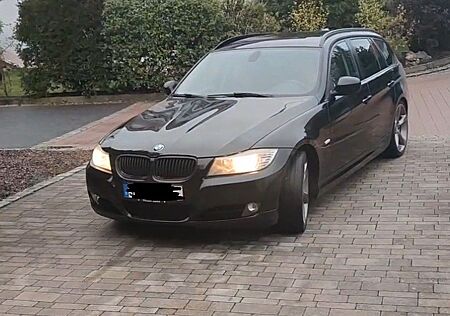 BMW 320d Touring - TÜV sehr guter Zustand