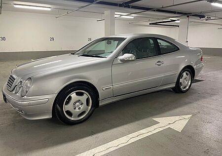 Mercedes-Benz CLK 320 ELEGANCE