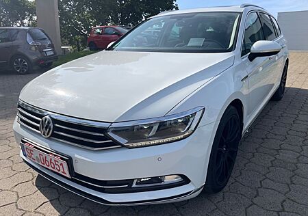 VW Passat Variant Volkswagen Highline 4Motion*PANO*HUD*VIRTUAL