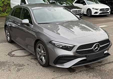 Mercedes-Benz A 200 AMG Line - TotWinkl - Ambiente - KeylessGo