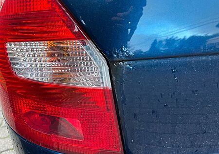Skoda Fabia 1.2l 51 kW Ambiente Ambiente