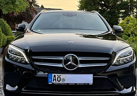 Mercedes-Benz C 220 d 4MATIC T-Modell NP65T€ Leder,Distronic