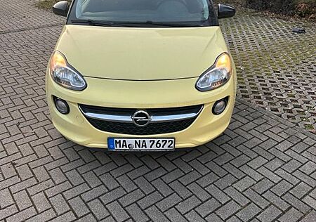 Opel Adam 1.2 -