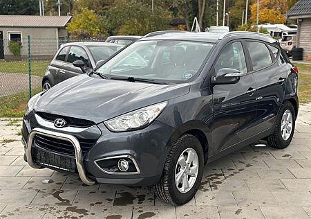 Hyundai ix35 gebraucht kaufen Hyundai ix35 2.0 Style/1.Hand/Scheckheft/Hu neu