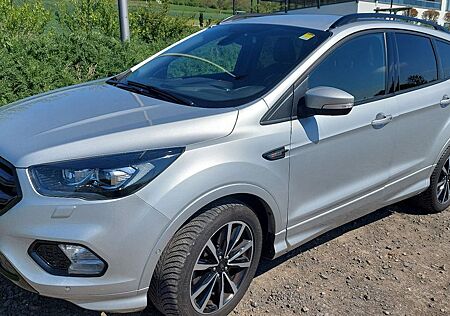 Ford Kuga 2,0 TDCi 4x4 110kW ST-Line PowerShift S...