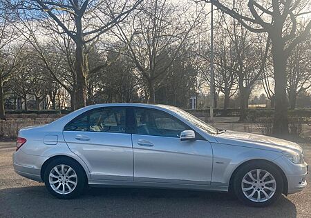 Mercedes-Benz C 220 CDI ELEGANCE ELEGANCE