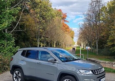 Jeep Compass 2.0 MultiJet Trailhawk 4x4 Voll Ausgesta