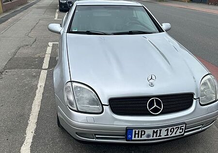 Mercedes-Benz SLK 200 -