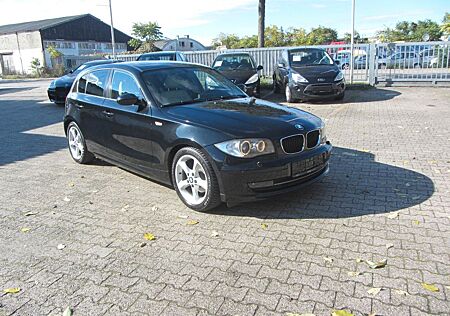 BMW 118i Autom/Navi/Xenon/Schiebed/Leder/PDC/2.Hd