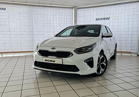Kia Cee'd Ceed Platinum Edition, unfallfrei, Navi, LED