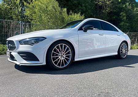 Mercedes-Benz CLA 200 wie neu