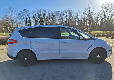 Ford S-Max 2,0 TDCi 103kW DPF Titanium PowerShift...