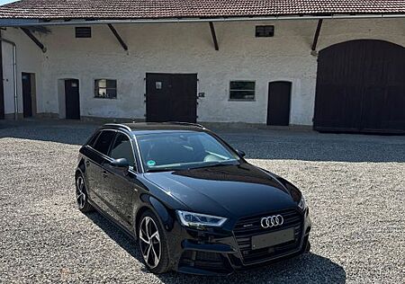 Audi A3 2.0 TFSI S tronic quattro design Sportb. ...
