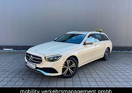 Mercedes-Benz E 200 E -Klasse d TAXI / Mietwag. Hellelf