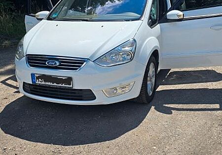 Ford Galaxy 2,0 TDCi 103kW DPF Titanium Titanium