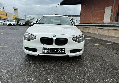 BMW 114i -