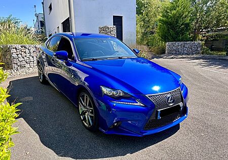 Lexus IS 300 IS 300H 2.5 F-Sport Automatik Ultrasonic Blue